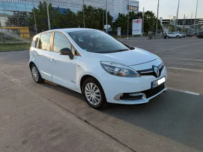 Używany Renault Scénic III LIMITED 110 KM (80 kW) 2015 Biały Minivan