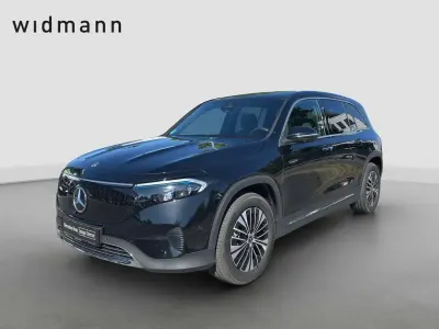 Gebraucht Mercedes EQB300 Progressive 167 kW (228 PS) 2025 Metalliclack kosmosschwarz SUV