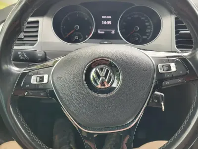 Second-hand VW Golf VII