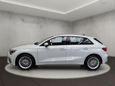 Metallic Gebraucht 2024 Audi A3 Advanced Plus | 29.420 € (Etwas zu teuer)