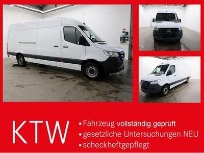 Gebraucht Mercedes Sprinter 170 PS (125 kW) 2025 Arktikweiss Van
