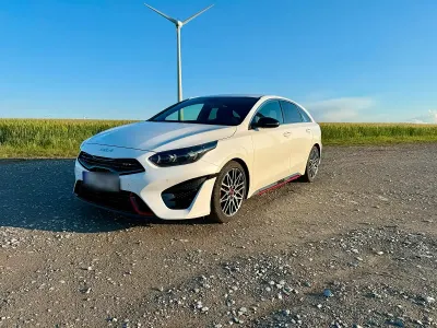 Gebraucht Kia ProCeed GT 204 PS (150 kW) 2023 Weiß Kombi
