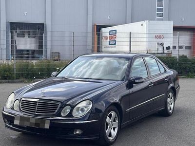 Mercedes E320