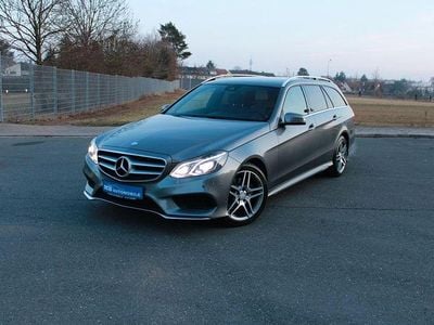 Grau Gebraucht 2016 Mercedes E220 Avantgarde Limousine | 18.950 € (Fairer Preis)