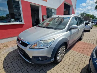Gebraucht Ford Focus 109 PS (80 kW) 2010 Grau Kombi