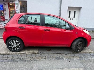 Gebraucht Toyota Yaris 70 PS (51 kW) 2007 Rot Kleinwagen