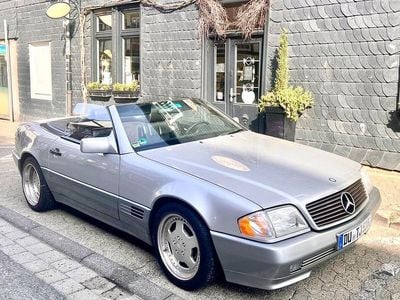 Second-hand Mercedes SL300 258 CP (189 kW) 1992 Argintiu Cabrio
