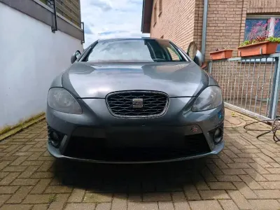 Gebraucht Seat Leon FR 170 PS (125 kW) 2011 Grau Kleinwagen
