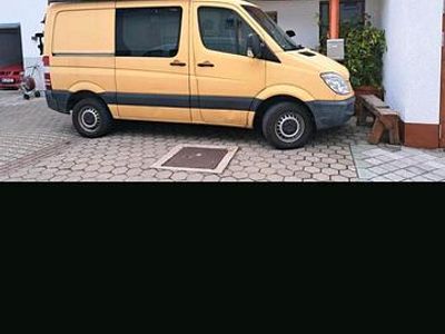 Używany Mercedes Sprinter 130 KM (95 kW) 2011 Żółty Van