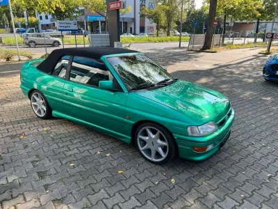 Gebraucht Ford Escort Cabriolet 105 PS (77 kW) 1993 Grün Cabrio