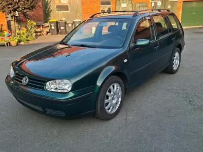 Gebraucht VW Golf IV 101 PS (74 kW) 2001 Grün Kombi