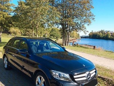 Schwarz Gebraucht 2018 Mercedes C200 Limousine | 14.480 € (Guter Preis)