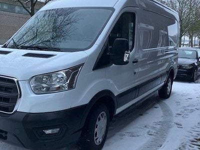 Weiß Gebraucht 2020 Ford Transit Limousine | 16.500 € (Guter Preis)