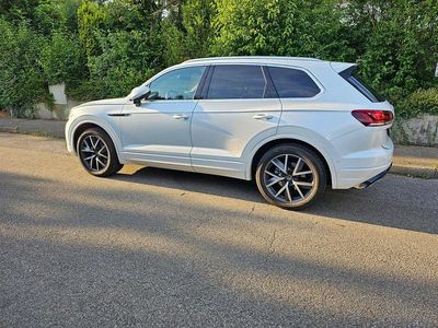 Gebraucht VW Touareg R-line 286 PS (210 kW) 2022 Weiß SUV