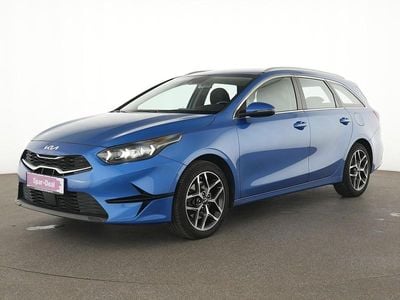 Gebraucht Kia Ceed Spirit 136 PS (100 kW) 2022 Blau Kleinwagen