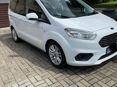 Ford Tourneo Courier