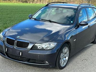 Usata BMW 320 150 CV (110 kW) 2005 Grigio Station wagon