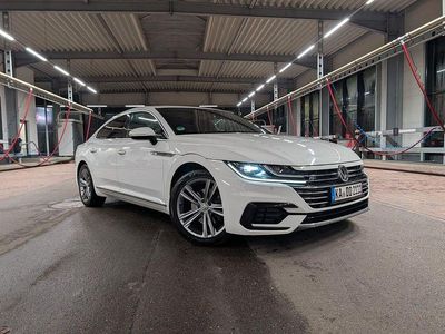 Weiß Gebraucht 2018 VW Arteon R-line Limousine | 22.000 € (Fairer Preis)