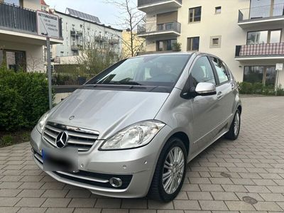 gebraucht Mercedes A180 CDI ELEGANCE Gepflegter Zustand