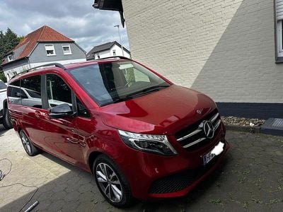 Mercedes V250