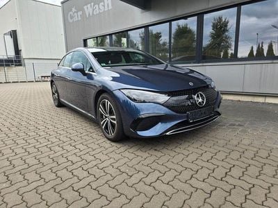 Mercedes EQE300