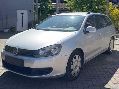Usata VW Golf VII Trendline 105 CV (77 kW) 2013 Argento Station wagon