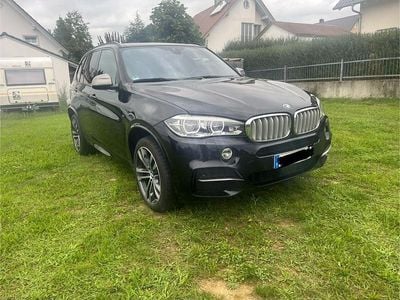 BMW X5 M50