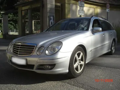 Gebraucht Mercedes E220 Avantgarde 170 PS (125 kW) 2008 Silber Limousine
