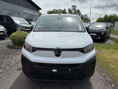 Neu Citroën Berlingo 102 PS (75 kW) 2025 Weiss Van / Kleinbus