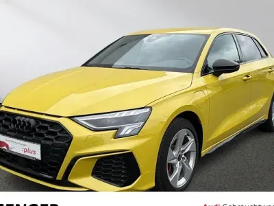 Używany Audi A3 S-Line 245 KM (180 kW) 2021 Żółty Sedan/Limuzyna