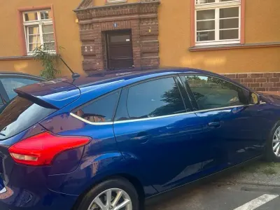 Gebraucht Ford Focus 150 PS (110 kW) 2018 Blau Limousine
