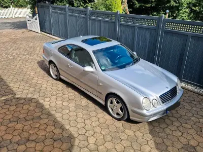 Gebraucht Mercedes CLK320 AMG 218 PS (160 kW) 1999 Silber Coupé
