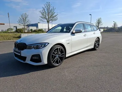 Usata BMW 330e M Sport 292 CV (214 kW) 2022 Bianco Station wagon