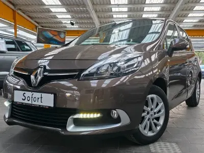 Gebraucht Renault Scénic III Initiale Paris 110 PS (80 kW) 2013 Braun Van / Kleinbus