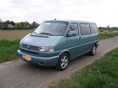 gebraucht VW Multivan BusT4 "Generation" 2003, elegancegrün, 111 KW 151 PS