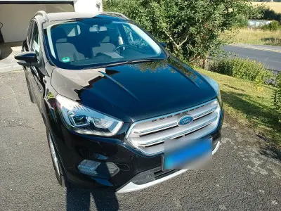 Gebraucht Ford Kuga Cool & Connect 150 PS (110 kW) 2018 Schwarz SUV