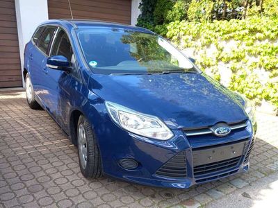 gebraucht Ford Focus Turnier 1.6 TDCi ECOnetic 99g Start-Stopp-Sy Trend