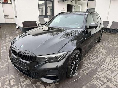Gebraucht BMW 330 M Sport 286 PS (210 kW) 2022 Black sapphire metallic Kombi