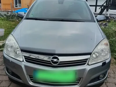 Gebraucht Opel Astra 120 PS (88 kW) 2007 Silber Limousine
