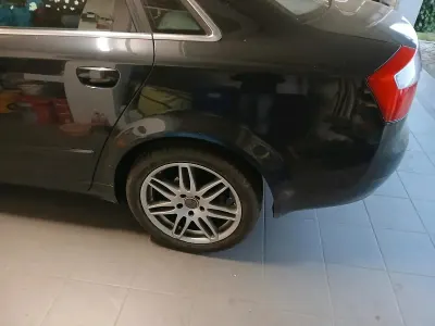 Gebraucht Audi A4 131 PS (96 kW) 2004 Schwarz Limousine