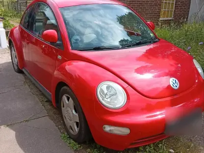 Gebraucht VW Beetle 115 PS (84 kW) 1999 Rot Kleinwagen