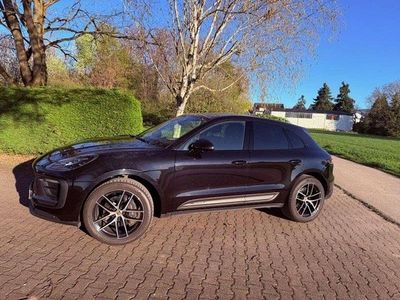 Usado Porsche Macan 265 HP (194 kW) 2023 Preto SUV