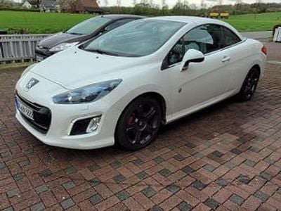 Gebraucht Peugeot 308 CC Roland Garros 163 PS (119 kW) 2012 Weiß Cabrio