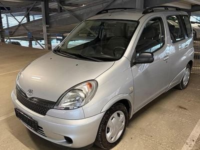 Gebraucht Toyota Yaris Sol 86 PS (63 kW) 2002 Silber Kombi