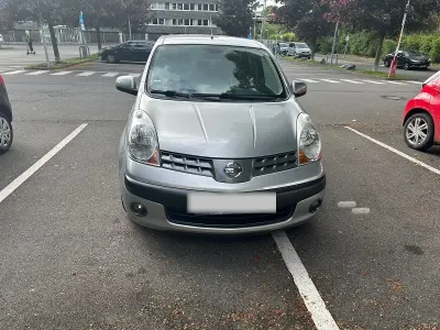 Gebraucht Nissan Note 88 PS (64 kW) 2006 Silber Kleinwagen