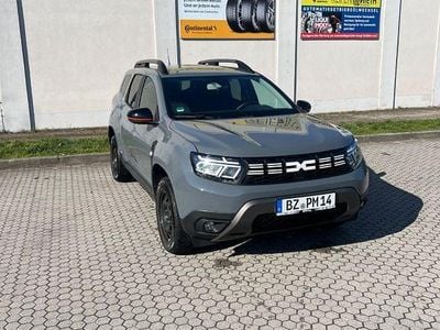 Gebraucht Dacia Duster Extreme 150 PS (110 kW) 2023 Grau SUV