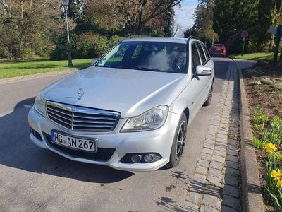 Gebraucht Mercedes C220 Avantgarde 170 PS (125 kW) 2011 Silber Kombi