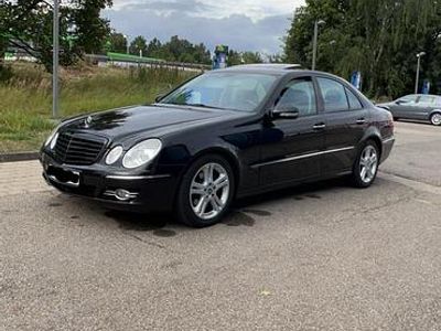 Mercedes E220