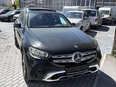 Gebraucht Mercedes GLC220 194 PS (142 kW) 2022 Schwarz SUV