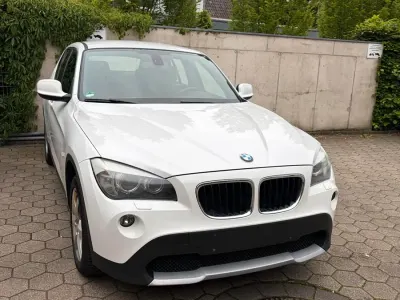 Gebraucht BMW X1 143 PS (105 kW) 2012 Weiß SUV
